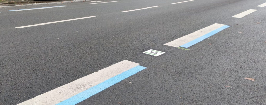 Marquage VIF sur une bande cyclable